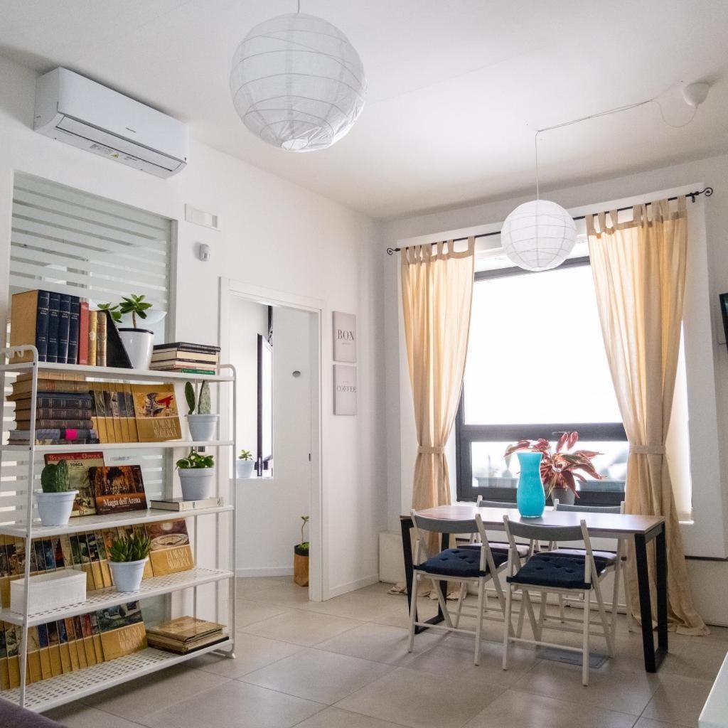 La Cite Center Apartment Ρέτζιο ντι Καλάμπρια Εξωτερικό φωτογραφία